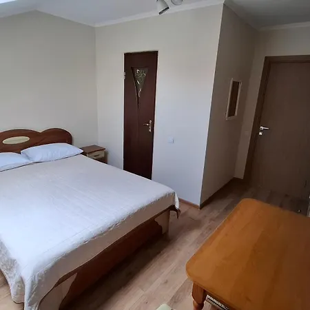 затишні в центрі трускавця Penzion