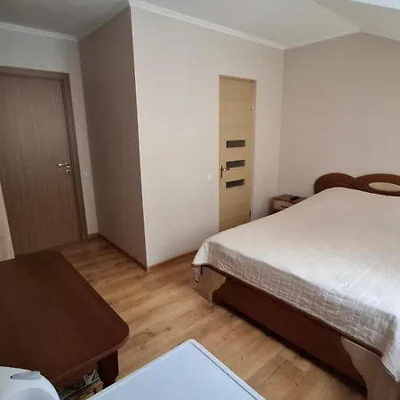 затишні в центрі трускавця Penzion